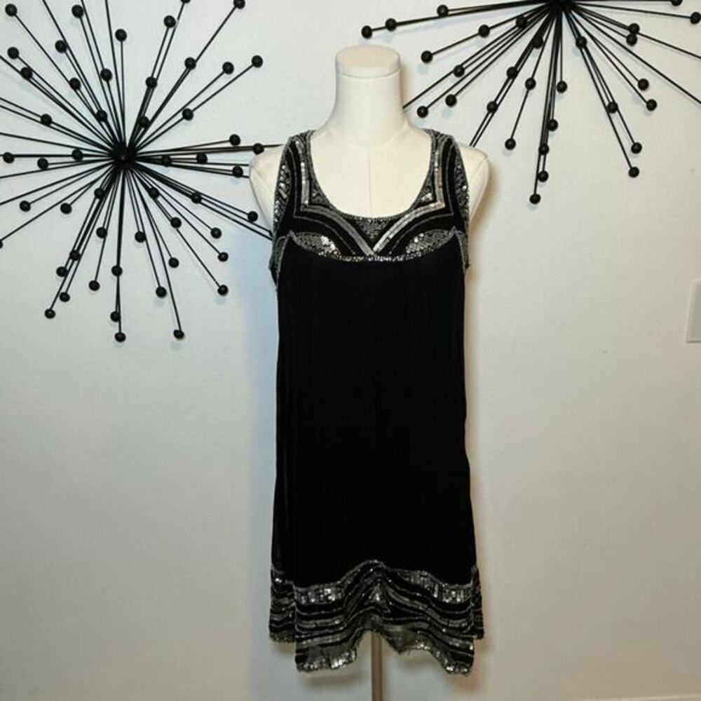 Angie Black Sequin Beaded Sleeveless Shift Dress Art Deco Cocktail Party Size M